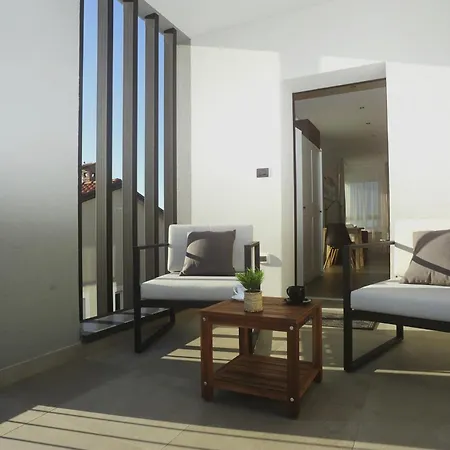 Black & White شقة بالي